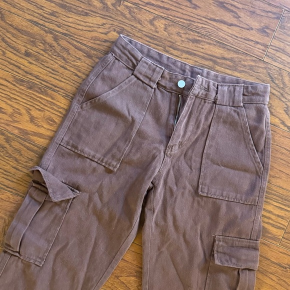 Cider Women’s Mid Rise Cargo Jeans in Brown | Alessia Solid Cargo Jeans NWT - Picture 7 of 9